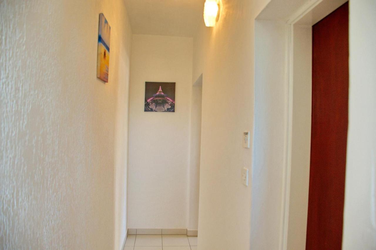 Two Bedroom Apartments Elvira 노바야 외부 사진